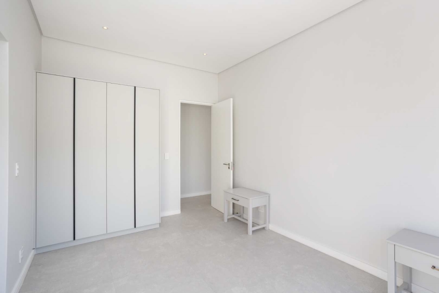 5 Bedroom Property for Sale in Val De Vie Estate Western Cape